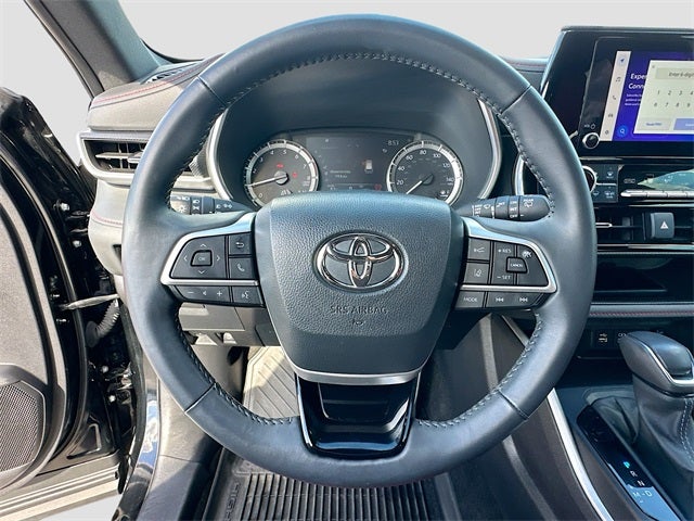 2024 Toyota Highlander XSE