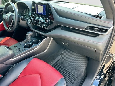 2024 Toyota Highlander XSE