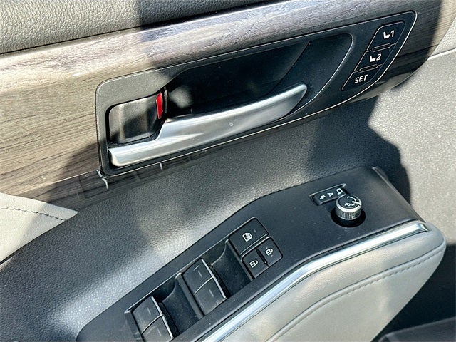 2024 Toyota Highlander Limited