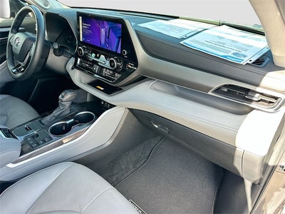 2024 Toyota Highlander Limited