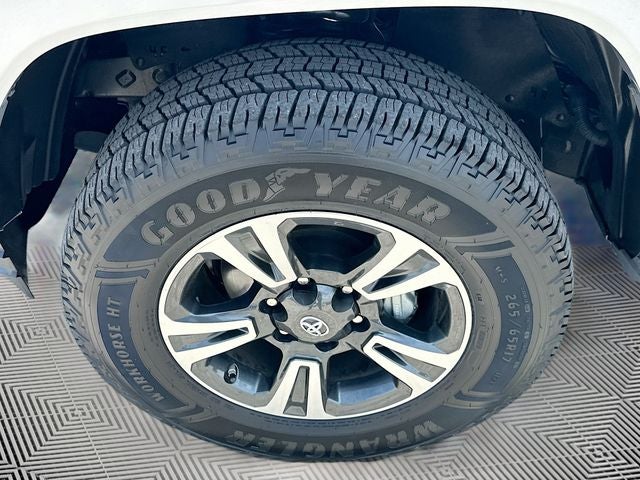 2019 Toyota Tacoma TRD Sport V6