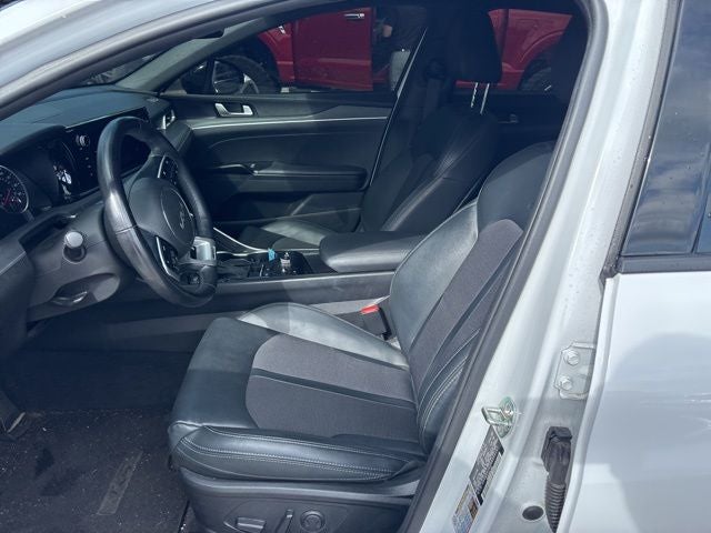 2024 Kia K5 GT-Line PREMIUM