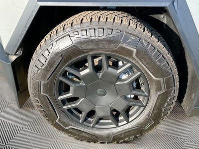 2024 Tesla Cybertruck Cyberbeast WRAPPED