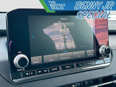 2024 Mitsubishi Outlander ES