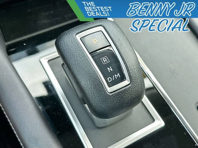 2024 Mitsubishi Outlander ES