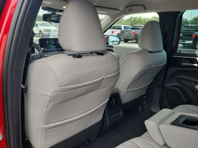 2023 Mitsubishi Outlander SEL