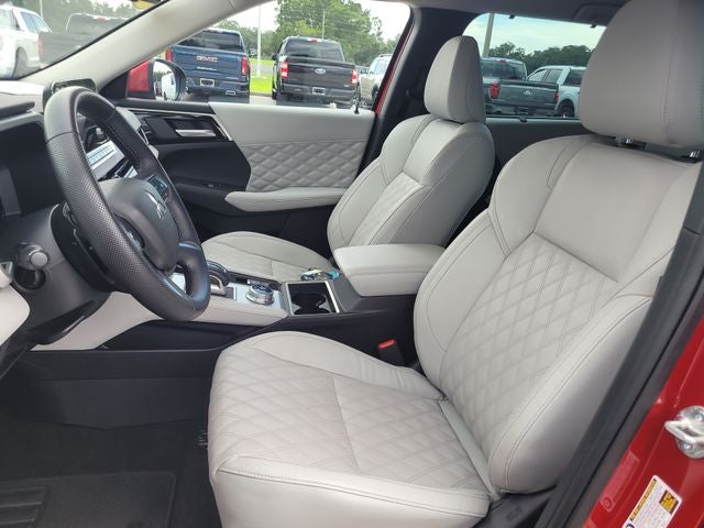 2023 Mitsubishi Outlander SEL
