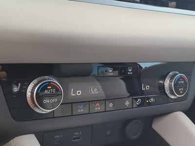 2023 Mitsubishi Outlander SEL