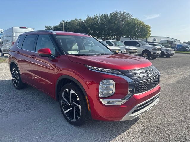2023 Mitsubishi Outlander SEL