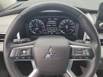 2023 Mitsubishi Outlander SEL