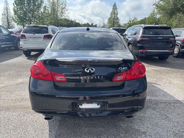 2015 INFINITI Q40 Base 3.7 V-6