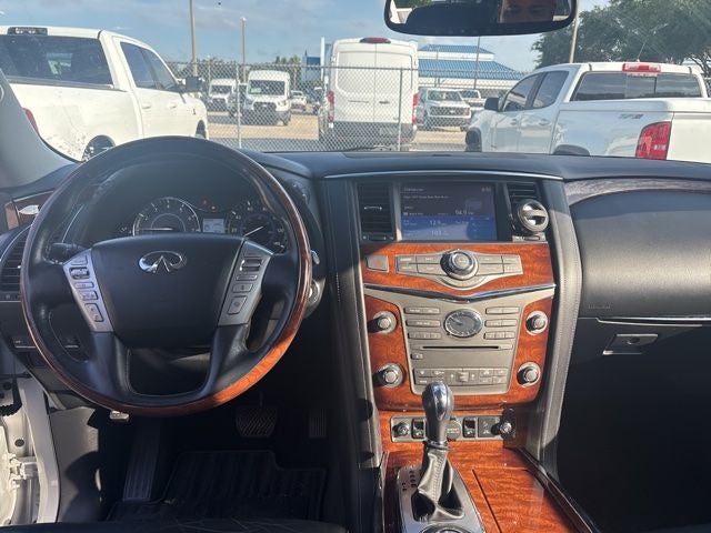 2017 INFINITI QX80 Limited