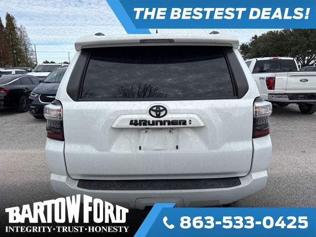 2022 Toyota 4Runner SR5 4.0 V6