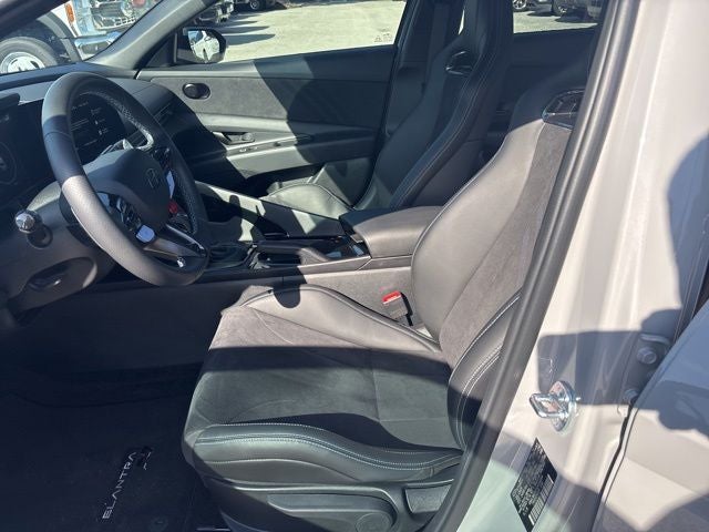 2025 Hyundai Elantra N Base