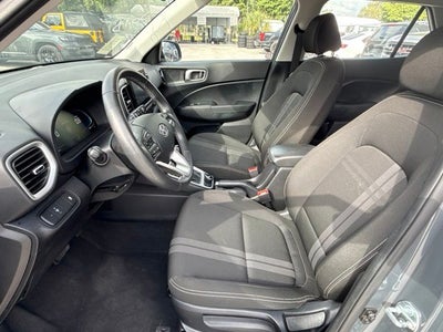 2025 Hyundai Venue SEL