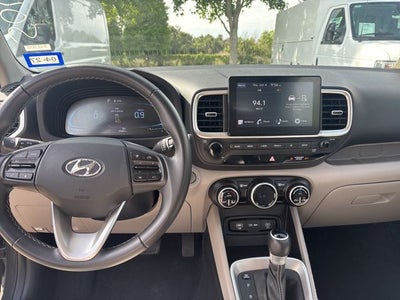 2025 Hyundai Venue SEL