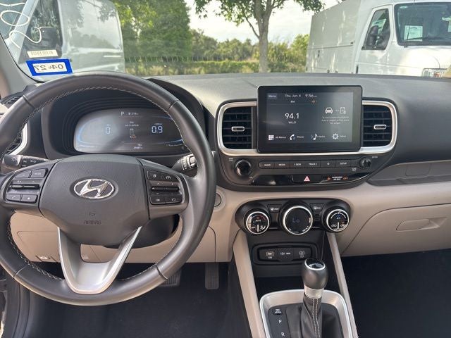 2025 Hyundai Venue SEL