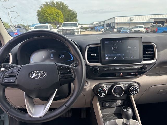 2025 Hyundai Venue SEL