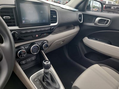 2025 Hyundai Venue SEL