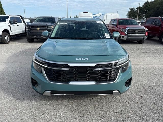 2025 Kia Seltos EX