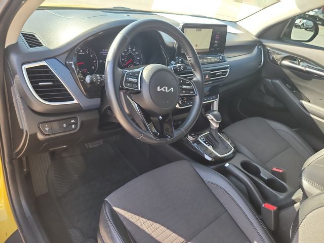 2023 Kia Seltos S