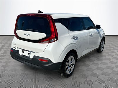 2022 Kia Soul LX
