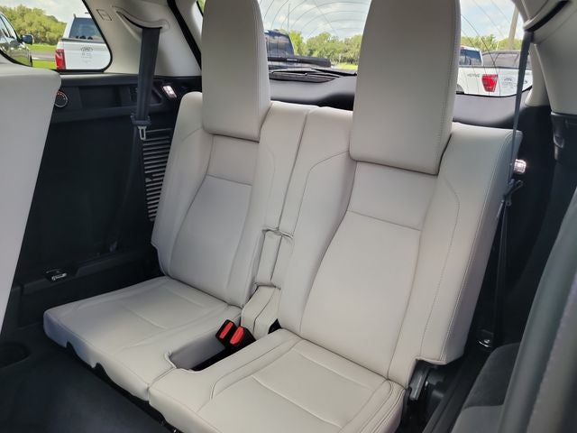 2024 Land Rover Discovery Sport S