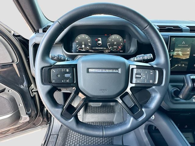 2025 Land Rover Defender 110 S