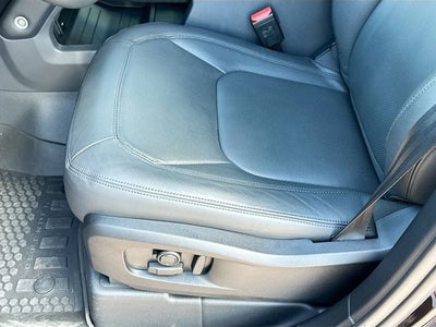 2025 Land Rover Defender 110 S