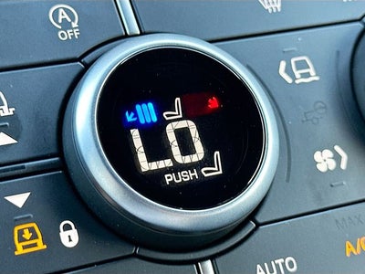 2025 Land Rover Defender 110 S