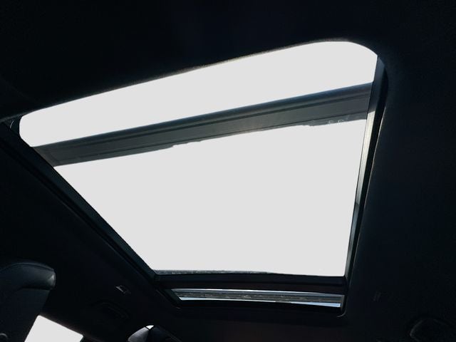 2025 Land Rover Defender 110 S