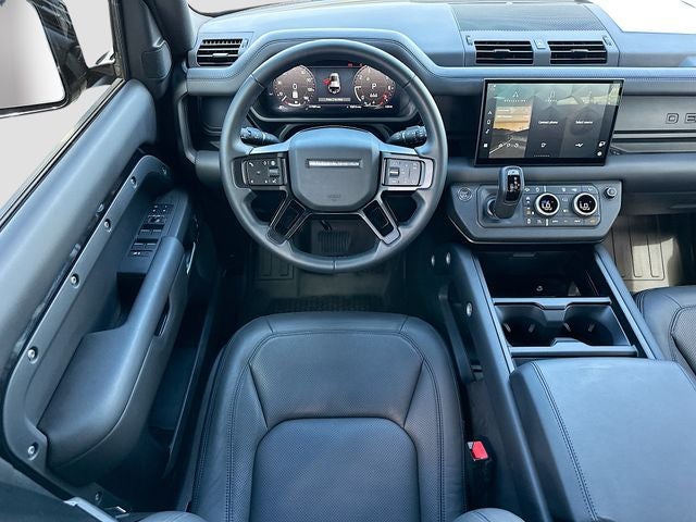 2025 Land Rover Defender 110 S