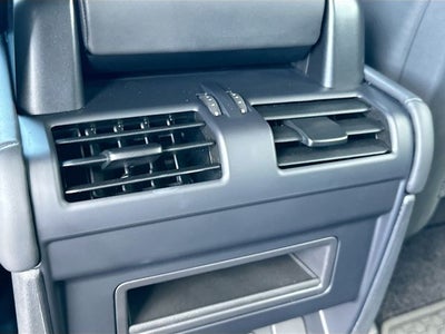 2025 Land Rover Defender 110 S