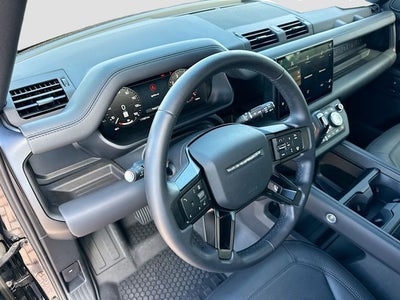 2025 Land Rover Defender 110 S