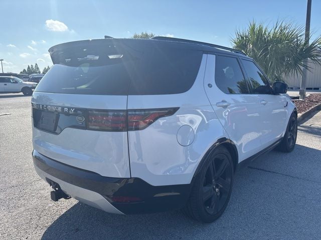 2023 Land Rover Discovery Metropolitan Edition