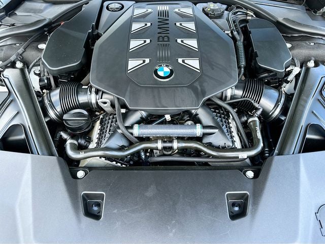 2023 BMW 7 Series 760i xDrive 4.4 V8