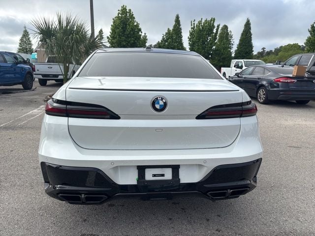 2023 BMW 7 Series 760i xDrive 4.4 V8