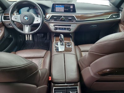 2022 BMW 7 Series 750i xDrive V8 TWIN TURBO