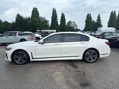 2022 BMW 7 Series 750i xDrive V8 TWIN TURBO