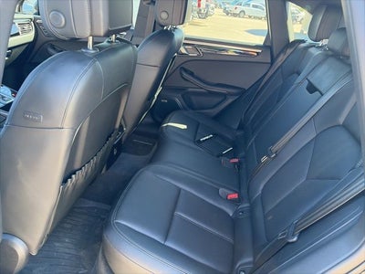 2024 Porsche Macan T