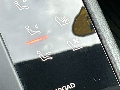 2024 Porsche Macan T