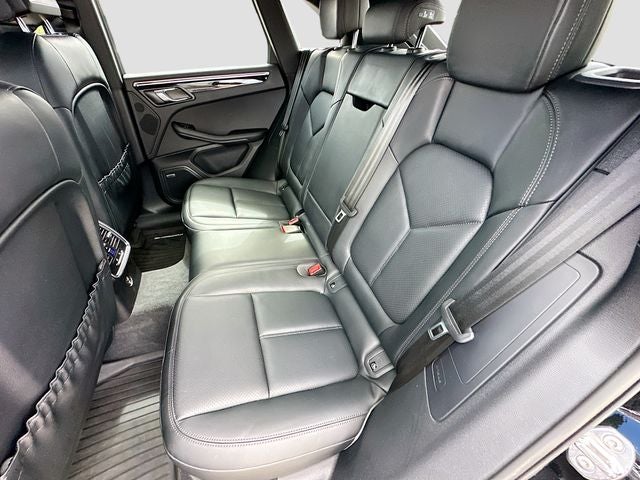 2024 Porsche Macan T