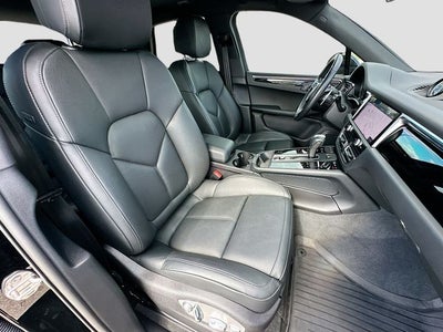 2024 Porsche Macan T