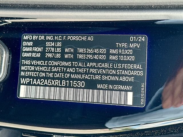 2024 Porsche Macan T