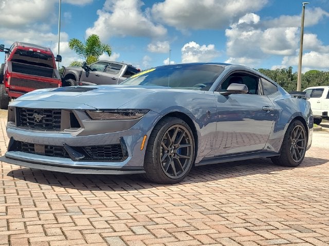 2025 Ford Mustang Dark Horse
