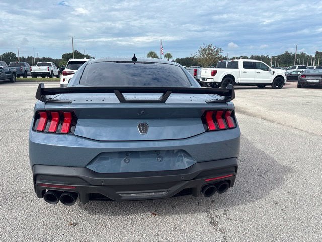 2026 Ford Mustang Dark Horse