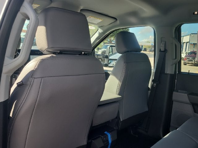 2027 Ford F-450SD XL 4WD CREW CAB DRW