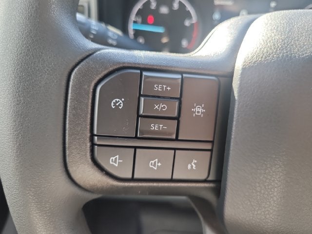2027 Ford F-450SD XL 4WD CREW CAB DRW