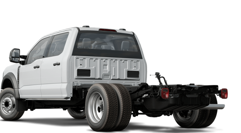 2025 Ford F-550 Super Duty Chassis Cab XL - Photo 33