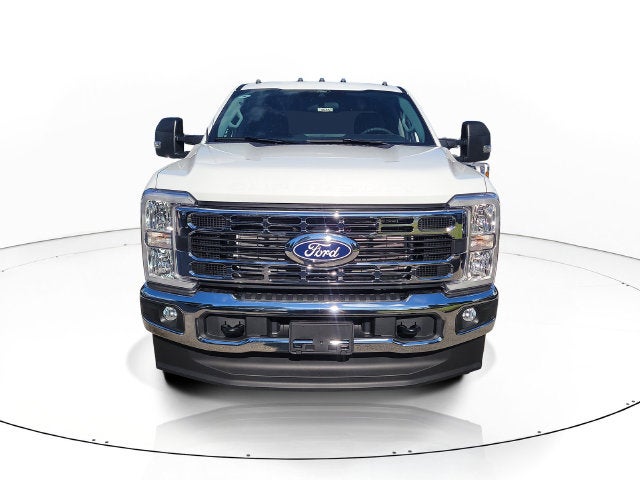 2027 Ford F-350SD XL 4WD CREW CAB DRW